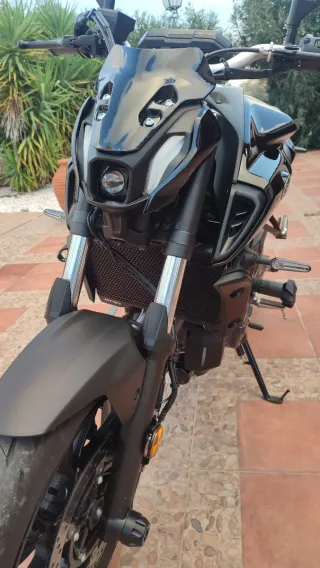 Yamaha MT-07