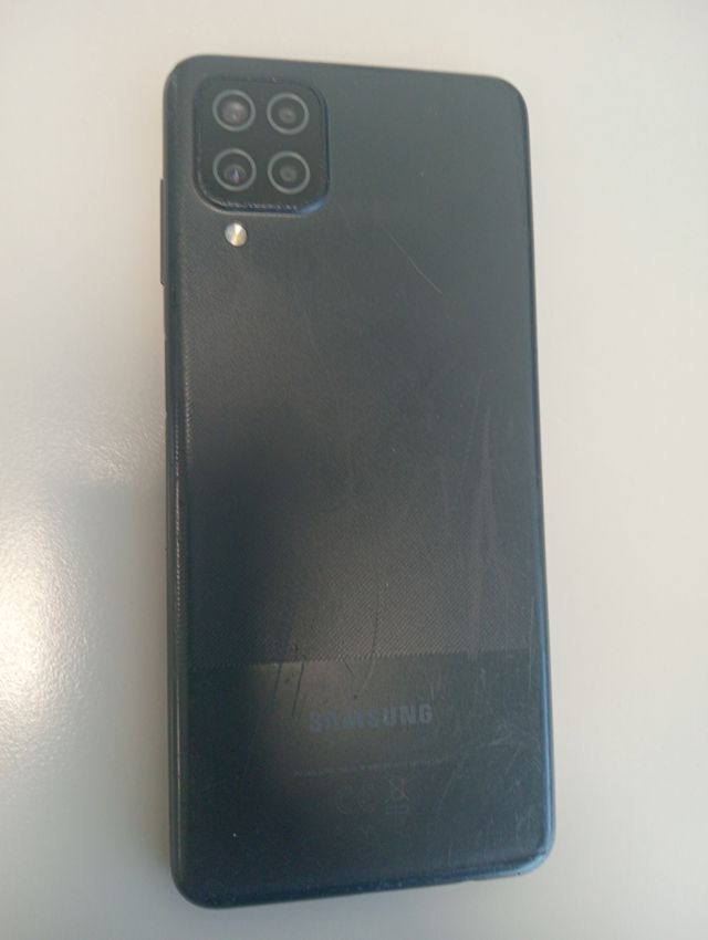 Samsung Galaxy A12 per pezzi o riparazione