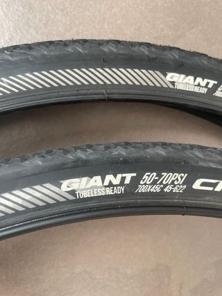 Cubiertas Giant Crosscut Gravel 2