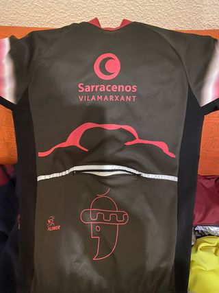 Camiseta ciclismo Sarracenos verde oliva y rosa