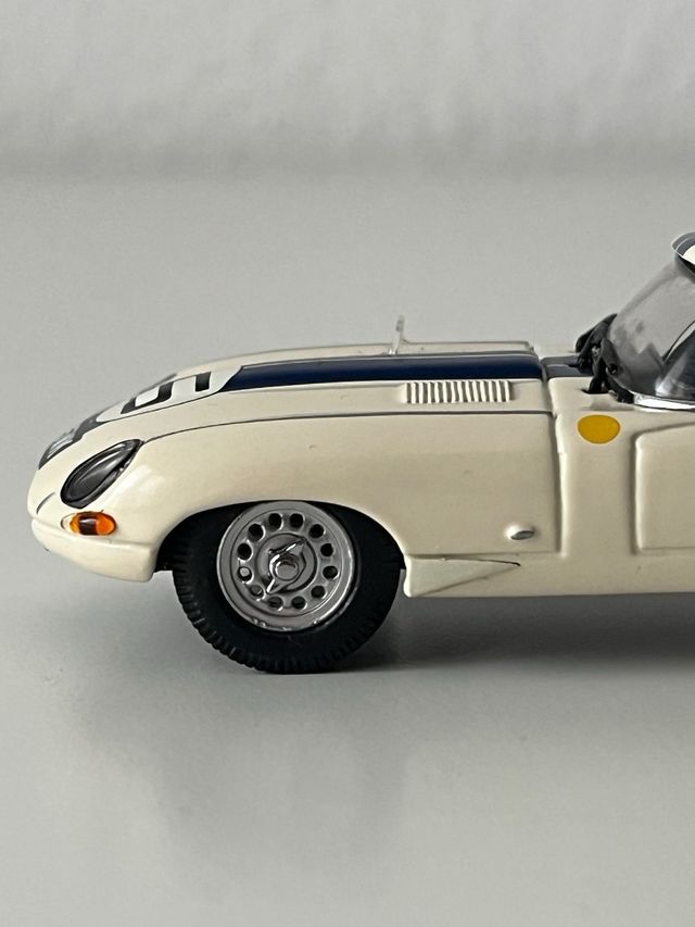 Jaguar E-Type Le Mans 1/43 KYOSHO