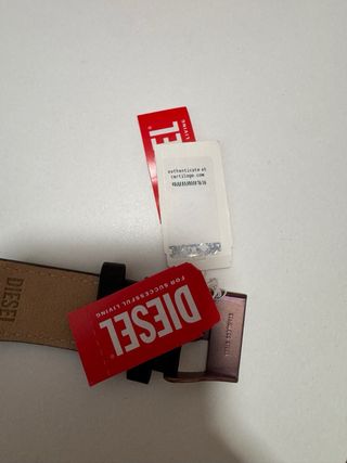 Reloj Diesel Negro y Dorado