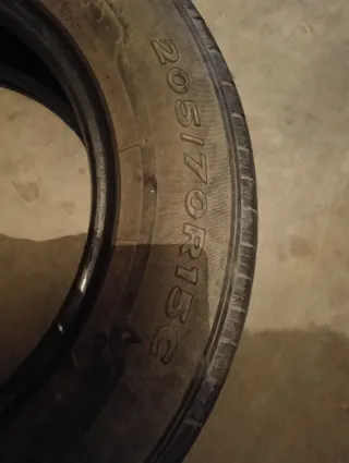 Neumático 205/70R15C Hyundai H1
