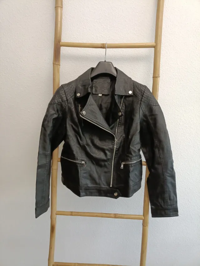 Chaqueta Ecopiel Negra