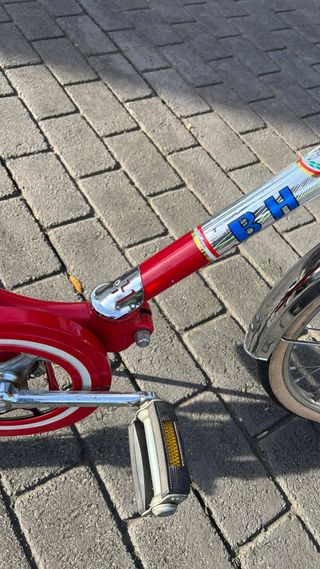 Bicicleta BH Clásica Roja