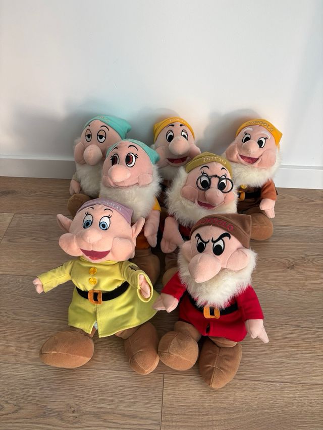 Peluches Siete Enanitos Blancanieves Disney