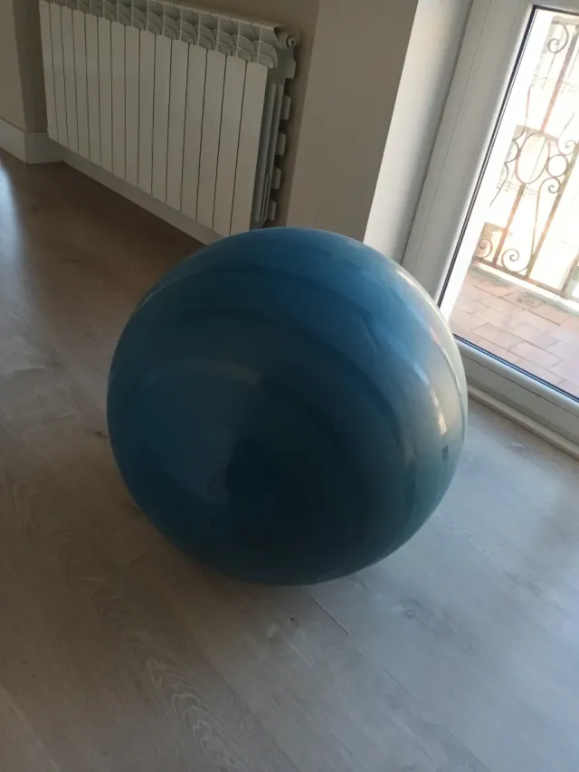 Pelota de ejercicio azul
