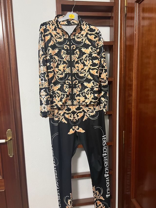Chándal Versace Nero e Dorato
