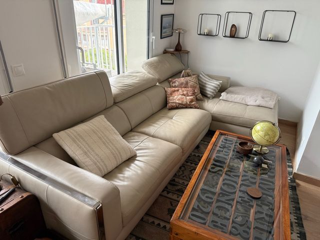 Sofá modular de piel beige/crema