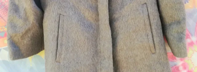 ABRIGO DE CABELLO NOBLE DE LLAMA BEIGE CLARO