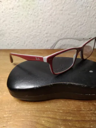 Montura de gafas Ray-Ban roja
