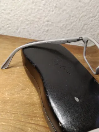 Montura de gafas Ray-Ban roja