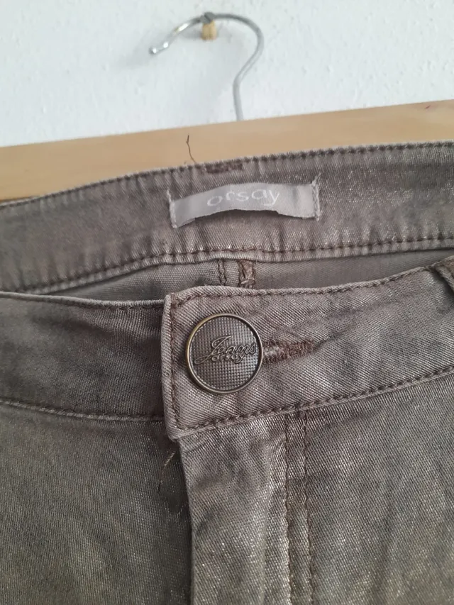 Pantalón estampado serpiente marrón y dorado