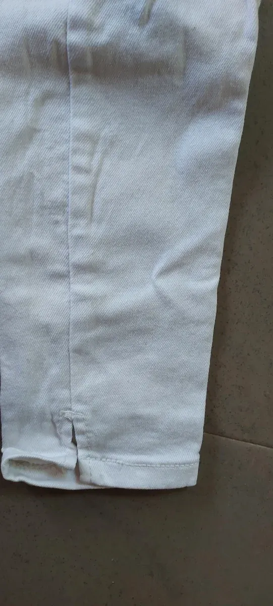 Pantalón vaquero blanco