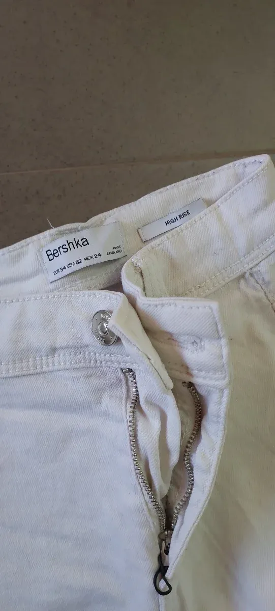 Pantalón vaquero blanco