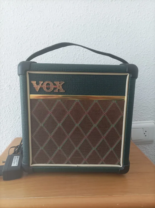 Amplificador Vox Mini 5 Rhythm Portátil