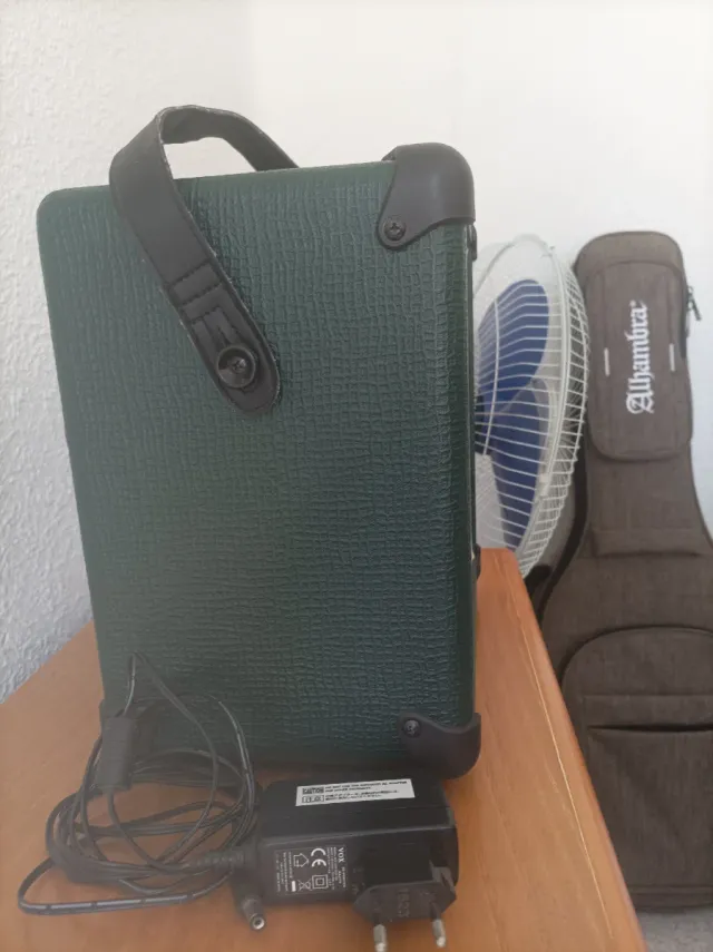 Amplificador Vox Mini 5 Rhythm Portátil