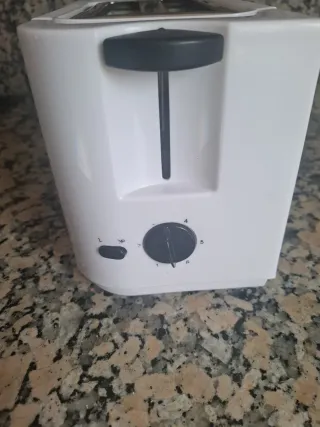 Tostadora KIWI blanca