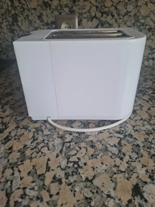 Tostadora KIWI blanca