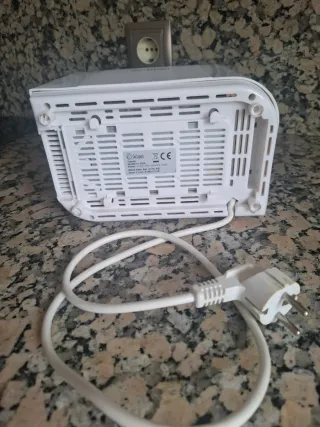 Tostadora KIWI blanca