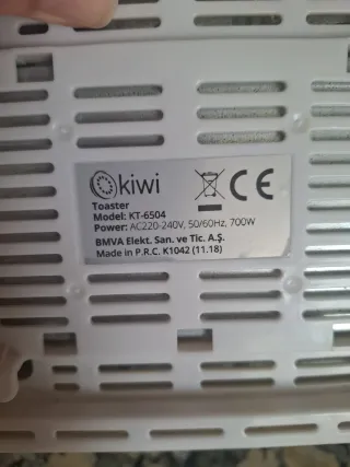 Tostadora KIWI blanca