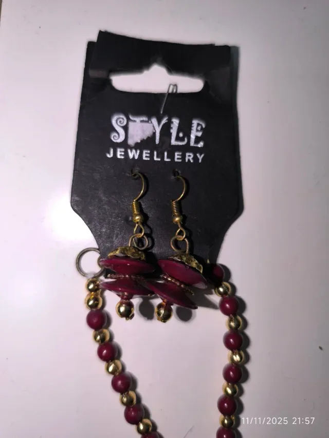 Conjunto collar y pendientes STYLE JEWELLERY