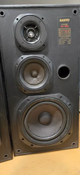 Altavoces Sanyo SX-389