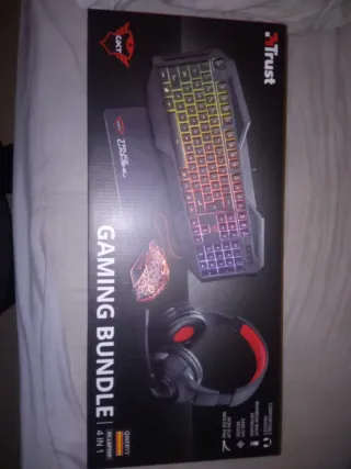 PC Gaming Negra con RGB + Pack periféricos