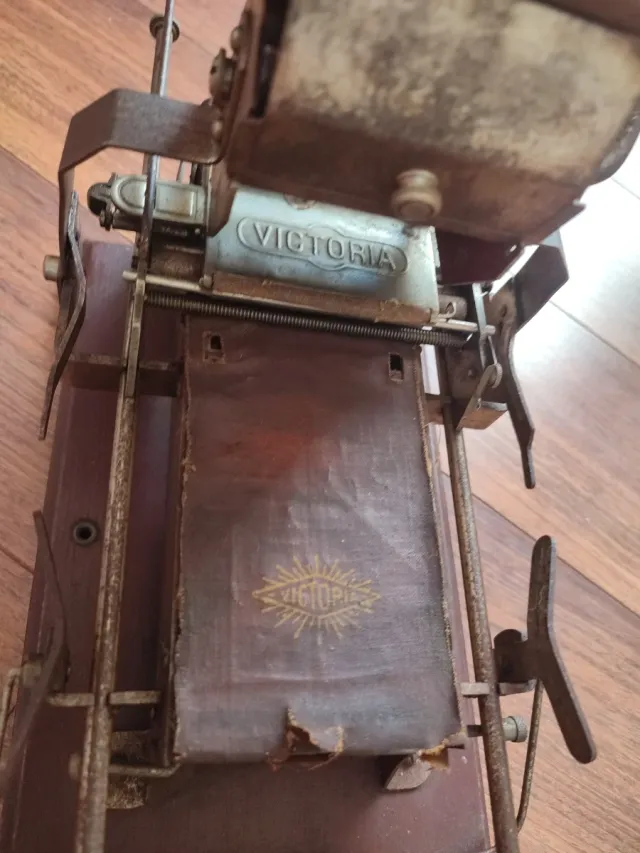 Máquina antigua de decoración