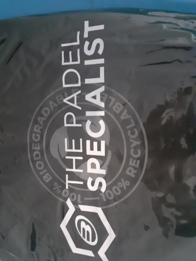 Pala de pádel Bullpadel Hack JR