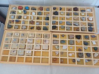 4 Espositori Minerali De Agostini