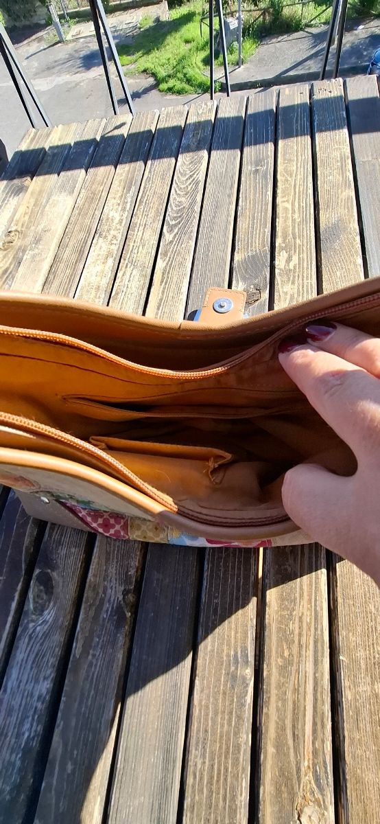 Borsa tracolla patchwork floreale