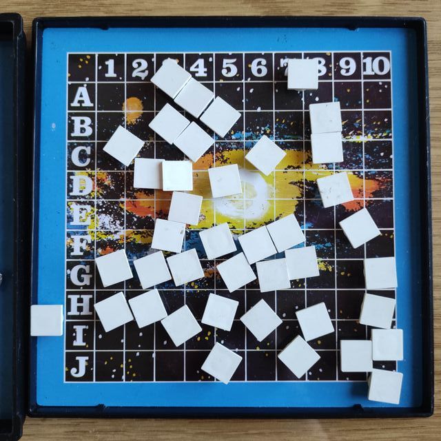 Juego de mesa Batalla Espacial (magnético).