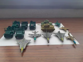 Veicoli Carri Armati Camion Montaplex