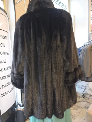 Chaquetón piel diamante negro Talla 48