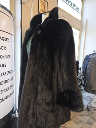 Chaquetón piel diamante negro Talla 48