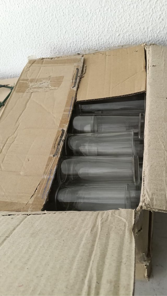 Lote de copas y vasos de cristal