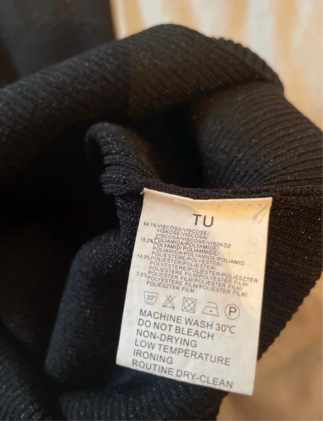 Vestido negro ajustado talla única