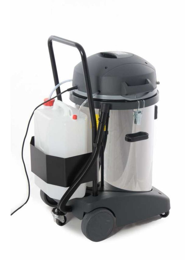 Vendo maquina muy buena de limpiar tapicerias