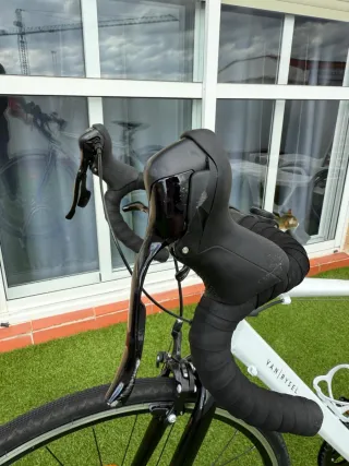 Bicicleta Van Rysel Blanca