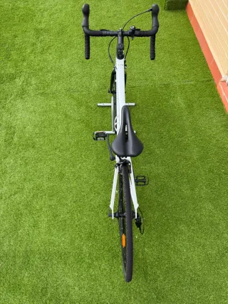 Bicicleta Van Rysel Blanca