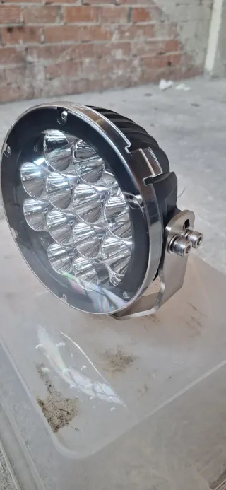 1 Faro led 70w largo alcance