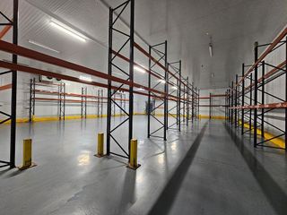 Nave industrial en alquiler en Silla