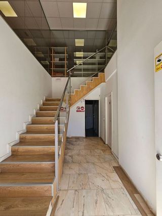 Nave industrial en alquiler en Silla