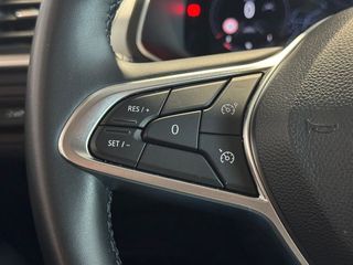 Renault Captur 1.0TCE 91CV TECHNO.- " AÑO 2024 ".- " SOLO 33.634 KM ".- " IMPECABLE ".- " GARANTÍA FABRICANTE RENAULT ".-" MUY EQUIPADO ".-" ETIQUETA VERDE (C) EURO-6AP ".-