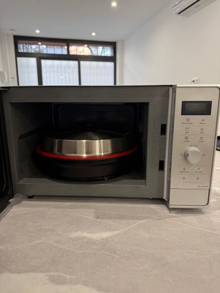 Microondas Panasonic Inverter con Grill