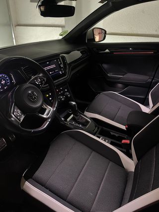 Volkswagen T-Roc 2019
