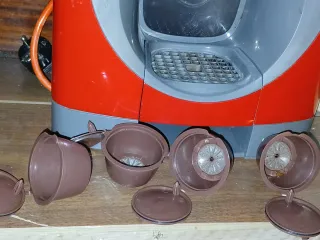 Cafetera Dolce Gusto Roja