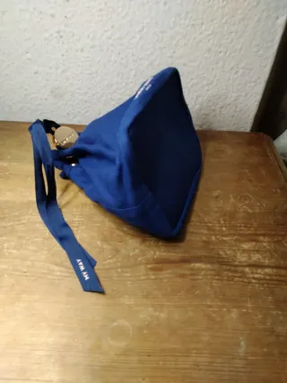 Bolsita Giorgio Armani Azul y Dorada