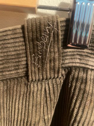 Pantalón Pana Verde Burberry